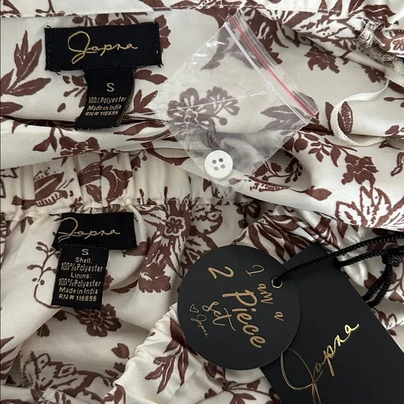 Japna Floral Toile 2-Piece Satin Pajama Set Lounge Wear Brown & Cream Size Small - Picture 9 of 9